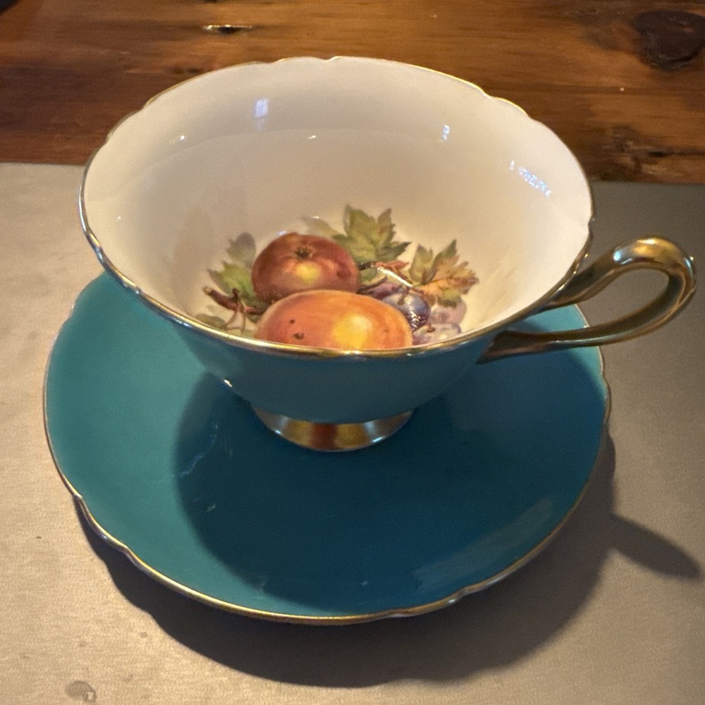 Vintage Shelley Orchard Fruit Teal Tea Cup & Saucer 13770/ 39